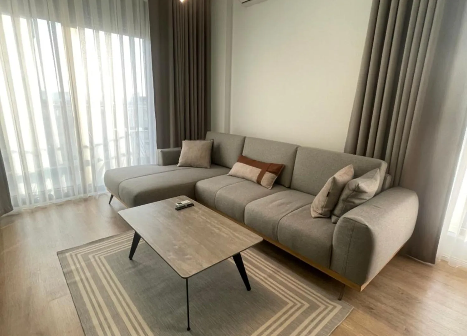 Elysium Apartment Tirana 0*,  Albania