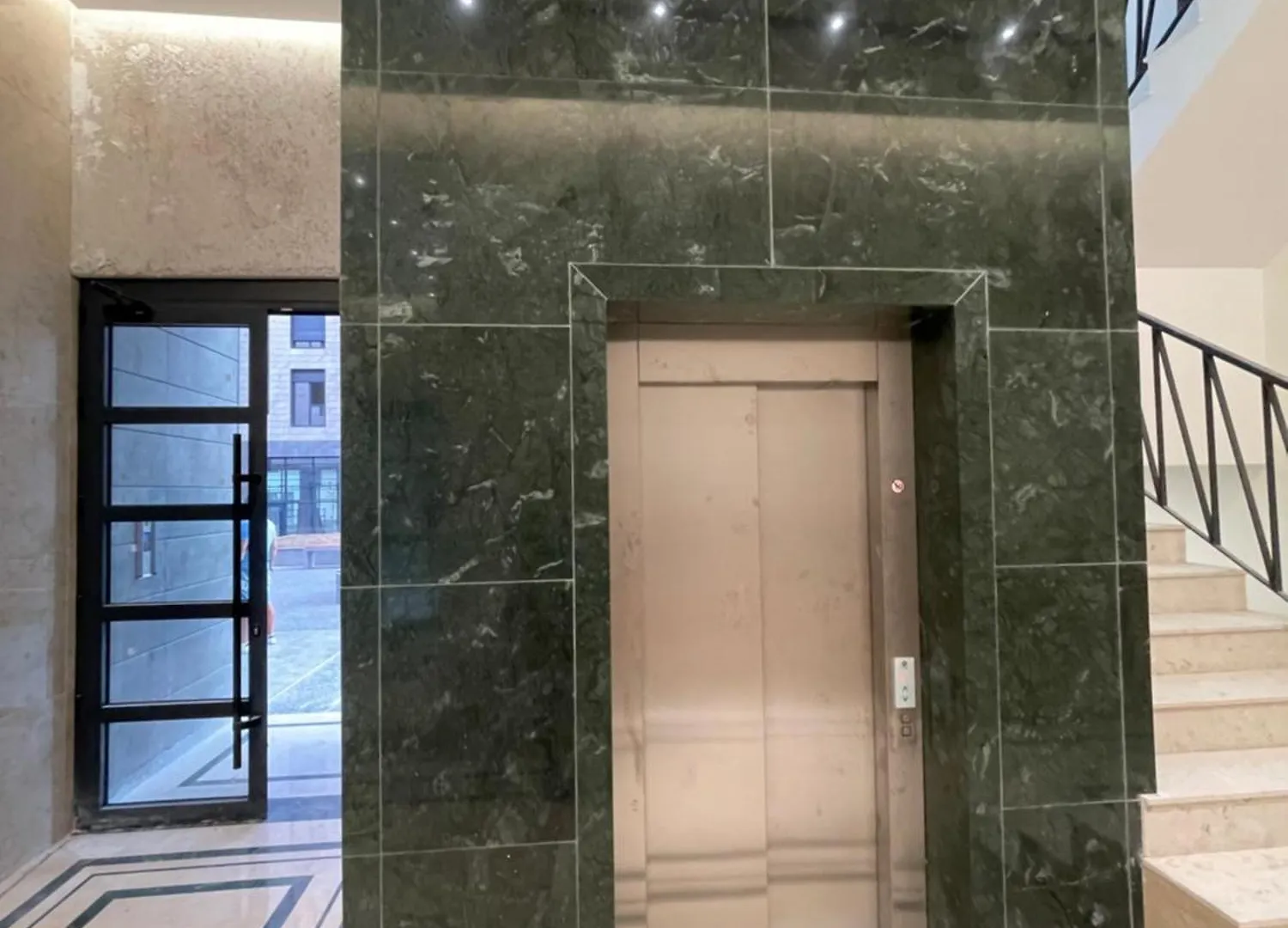Elysium Apartment Tirana