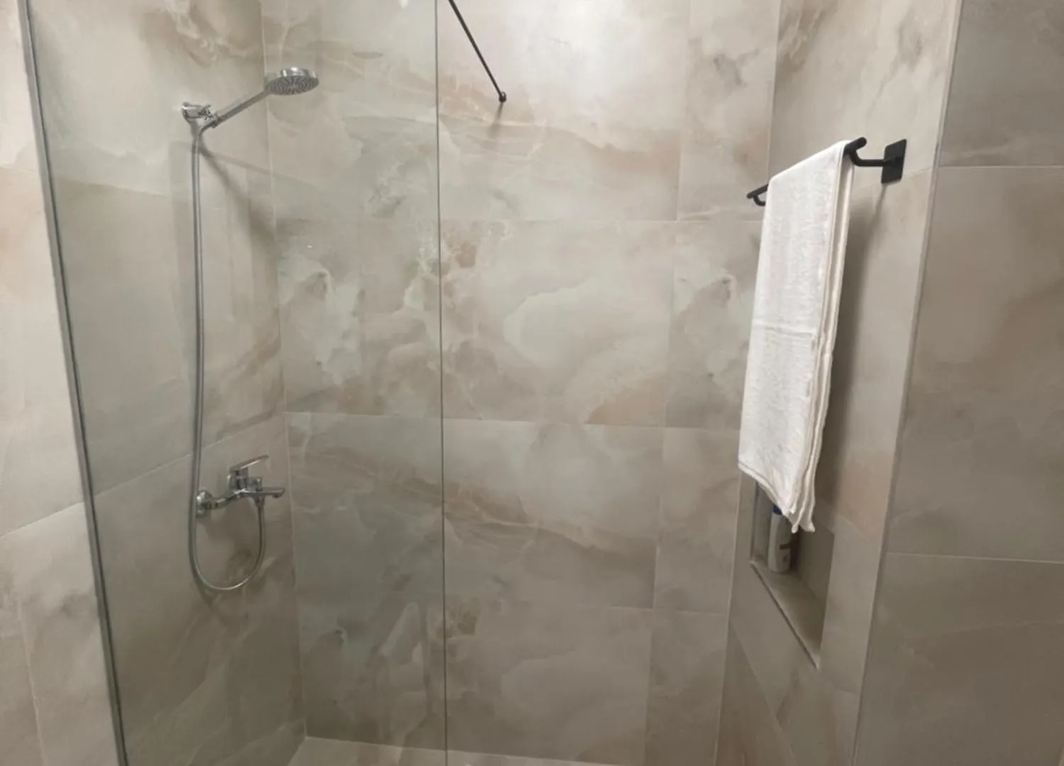 Elysium Apartment Tirana Albania
